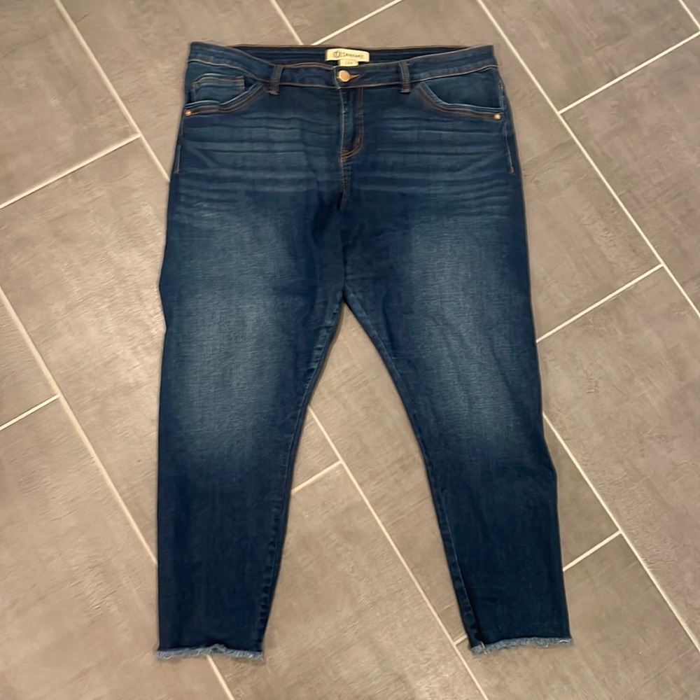 Democracy Jeans 18